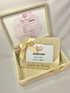 Kit convite para padrinhos de batismo com porta retrato na internet