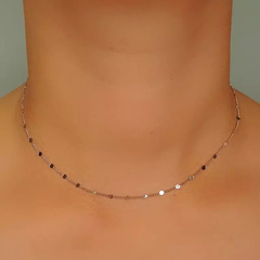 CHOKER DE MINI MEDALHA NA CORRENTE RÓDIO - CHVM044-R - comprar online