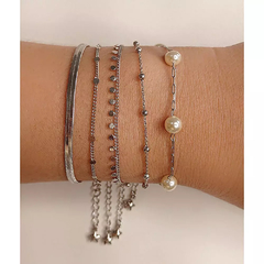 PULSEIRA DE MINI BOLINHAS NO RÓDIO - comprar online