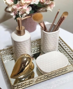 Kit Lavabo Cerâmica com Dourado 3 peças - comprar online