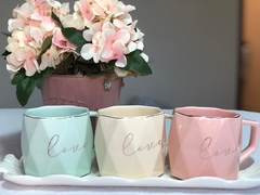 Caneca Love Bege - comprar online