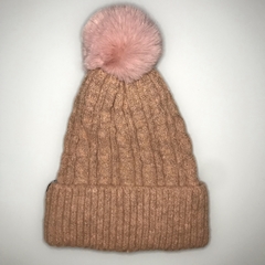 Touca de Inverno com Pompom na internet