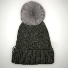 Touca de Inverno com Pompom - Studio B