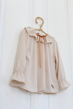 Blusa evase gasa arrugada Beige lazo en internet