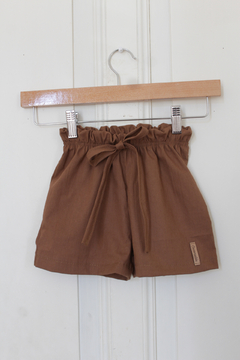 Short lazo- Almendra