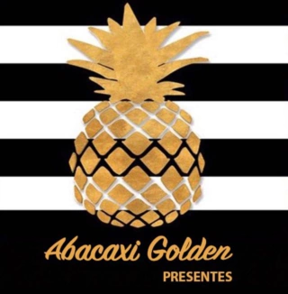 Cavalo Xadrez Branca - Abacaxi Golden Presentes