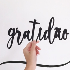 Lettering "Gratidão"