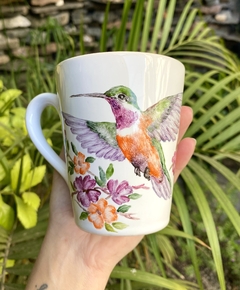 Juego bandeja rosas chinas y taza colibrí en internet