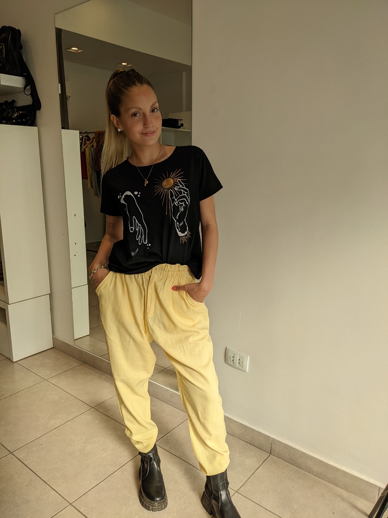 Pantalon amarillo online