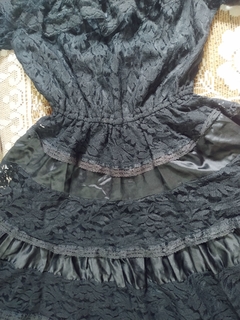 Vestido de renda preto retrô 