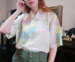 Camisa feminina estampa colorida vintage, brechó, segunda mão