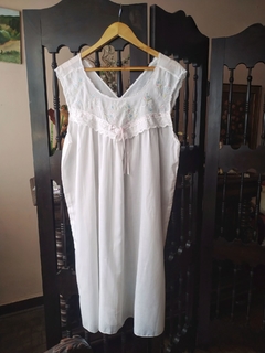 Camisola Midi Vintage Bordada Branca