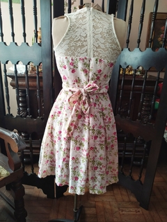 Vestido Lady Like Floral Renda