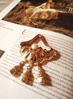 Broche Dourado Pérola Pingente