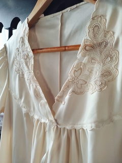 Camisola Vintage Bordada Creme - Sampa Époque Semijoias