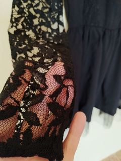 Vestido Manga Longa Preto Renda