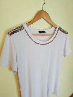 Blusa Branca Canutilho Prateado - loja online