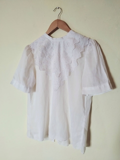 Blusa Vintage Cambraia Branca na internet