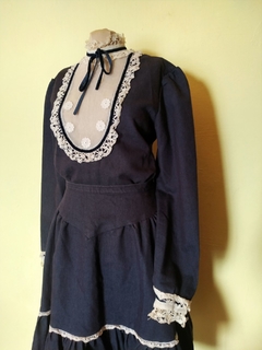 Conjunto Vintage Saia e Blusa Costureira - loja online