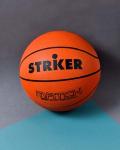 Pelota Básquet N°6. Marca: STRIKER - comprar online