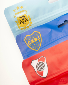 Canilleras De Fútbol BOCA. Marca: DRB - Michelangeli Deportes