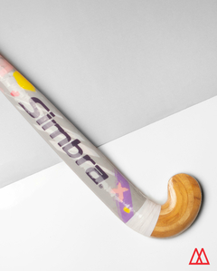 Palo de hockey de Madera. Marca: SIMBRA en internet