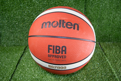 Pelota de Basquet Caucho N°5. Marca: Molten