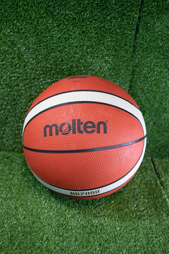 Pelota de Basquet Caucho N°5. Marca: Molten - tienda online