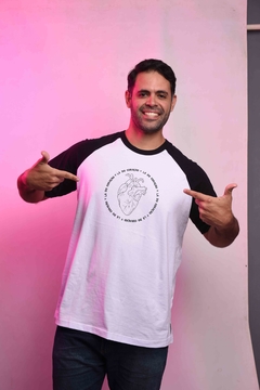 Camiseta masculina Coração Pulsante na internet