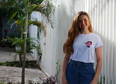 Camiseta Flor de Lótus - Coleção Onde Vive o Amor - comprar online