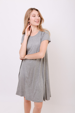 Vestido de modal viscosa, evaseé, con bolsillos. - comprar online