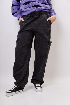 Pantalon cargo de jean nevado. - comprar online