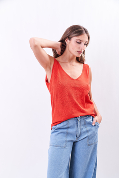 Musculosa de hilo, con rombos sutilmente calados. - comprar online