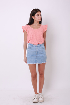 Blusa de brodery, con voladitos en mangas. - comprar online