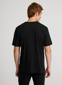 CAMISETA RELAXED FIT COM ESTAMPA INDIANA JOHN JOHN na internet