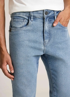 CALÇA JEANS COMFORT SLIM JOHN JOHN na internet