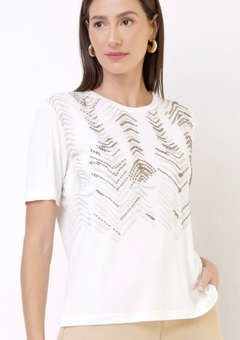 BLUSA COM ESTAMPA BORDADA - comprar online