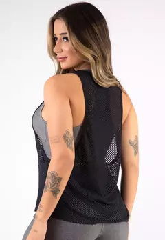 Se destaque na academia com a nossa Regata Fitness Telinha Transparente Tule Fur - comprar online