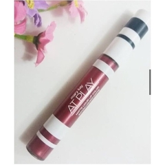 BATOM LIQUIDO EFEITO MATTE MARY KAY AT PLAY (strawberry steel) - comprar online