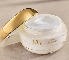 Creme Acetinado Hidratante Desodorante Corporal Lily 250g - O Boticário na internet