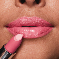 Batom Radiante Tratamake 3,6g Efeito Gloss Hidratação Intensa e FPS 30 Avon - comprar online