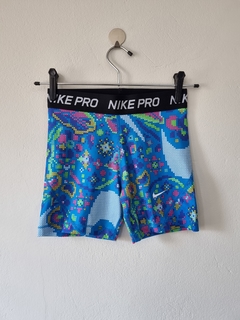 Shorts NIKE | 12 |