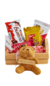Mini cesta com chocolates e mini urso na internet