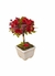 Mini arranjo com mini rosas vermelhas no vaso de cerâmica