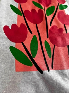 T-Shirt Tulipas - Nap Rio