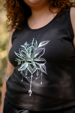 Camiseta Flor de lis - comprar online