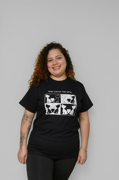 T-Shirt Loucos Por Gatos - comprar online