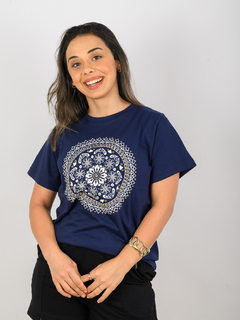 T-Shirt Mandala Flora na internet