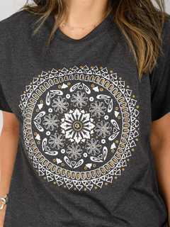 T-Shirt Mandala Flora - Nap Rio