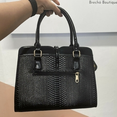 Bolsa verniz preta #2151 - Up Brechó Boutique - Renove Charme e Grife